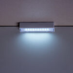 Luminária de Emergência 30 LEDs com Plug 1W 50/100lm Bivolt